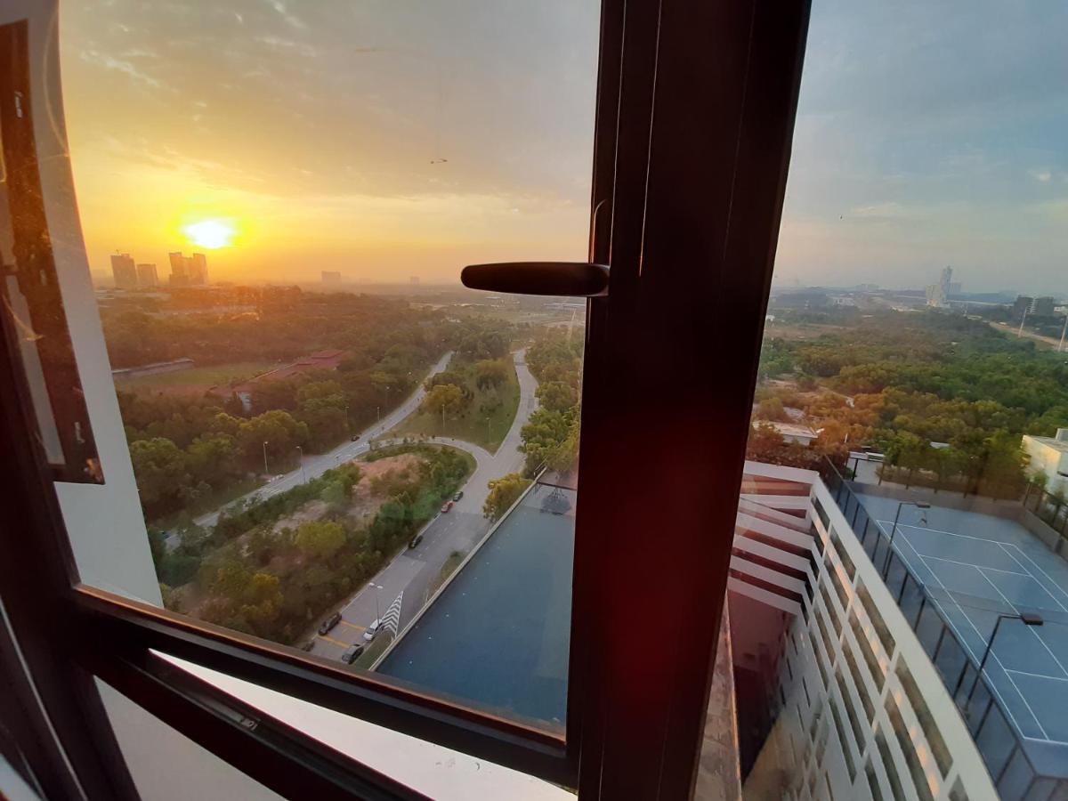 Апартаменти Mycozysoho With Excellent Swimming Pool View Кіберджая Екстер'єр фото